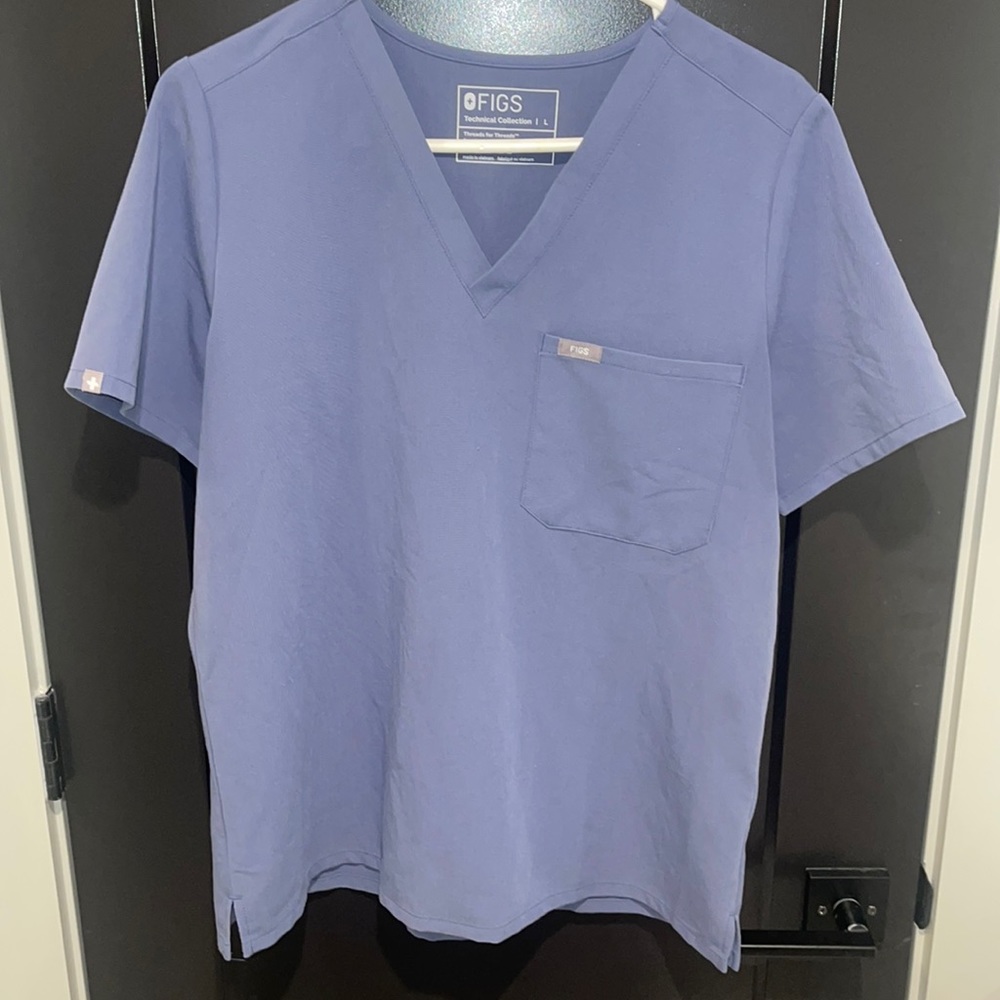 Figs large scrub top